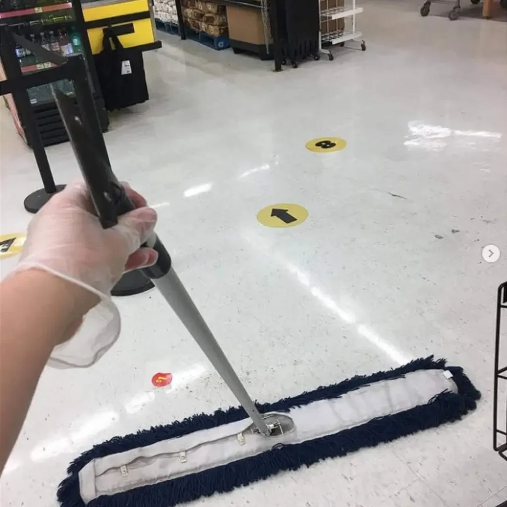 Retail Store Cleaning Services